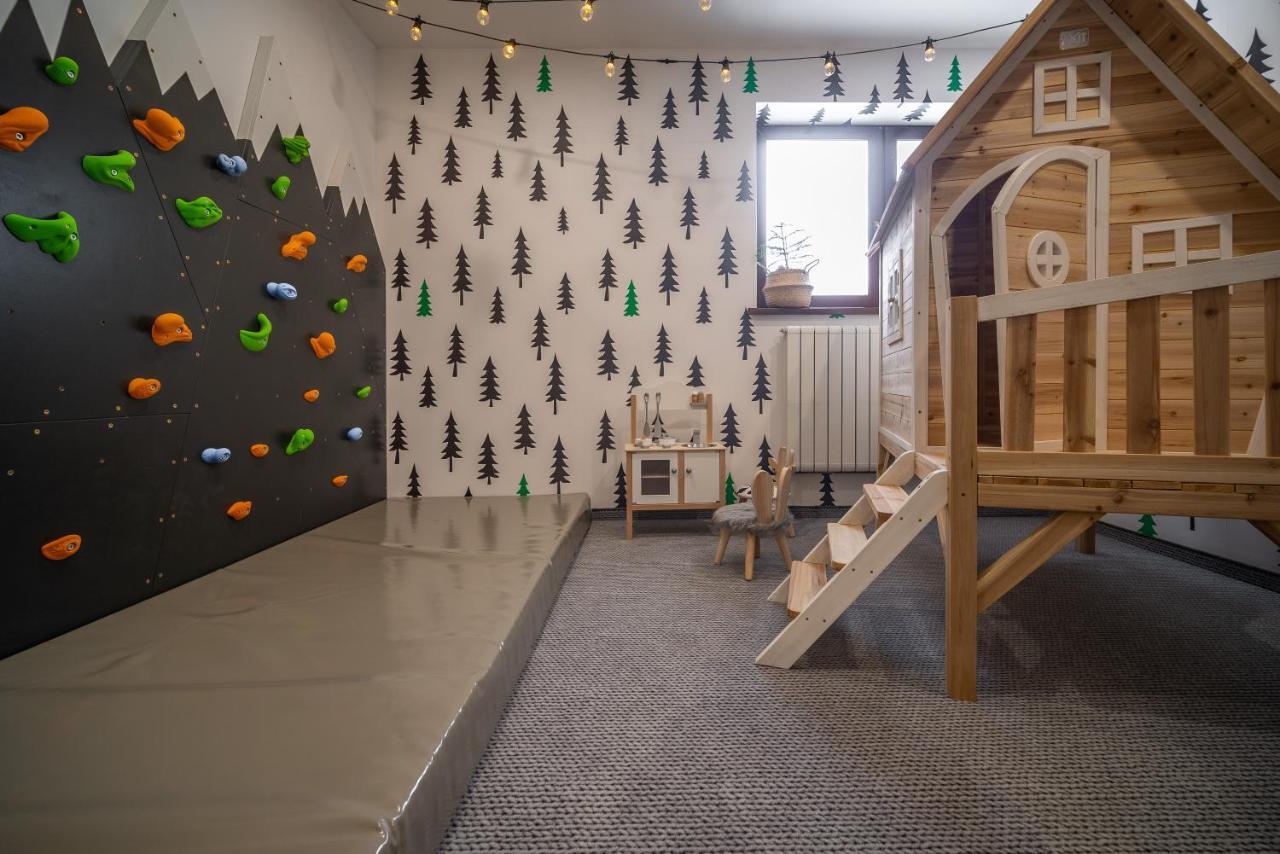 Rezydencja Silverton - Pilkarzyki, Ping Pong W Obiekcie Białka Tatrzańska Exteriér fotografie